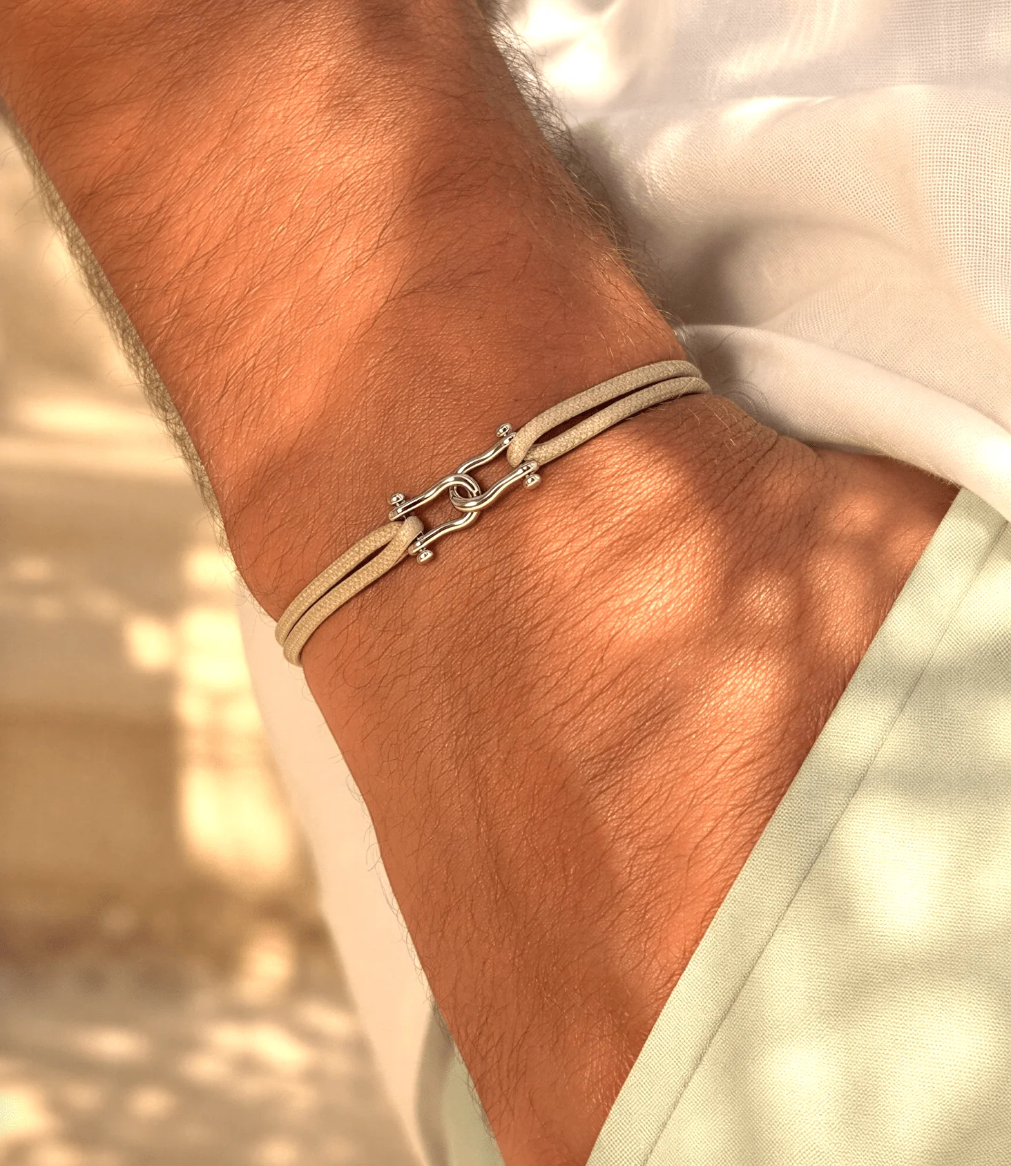 Double Shackles Cord Bracelet (Red) - Image 3