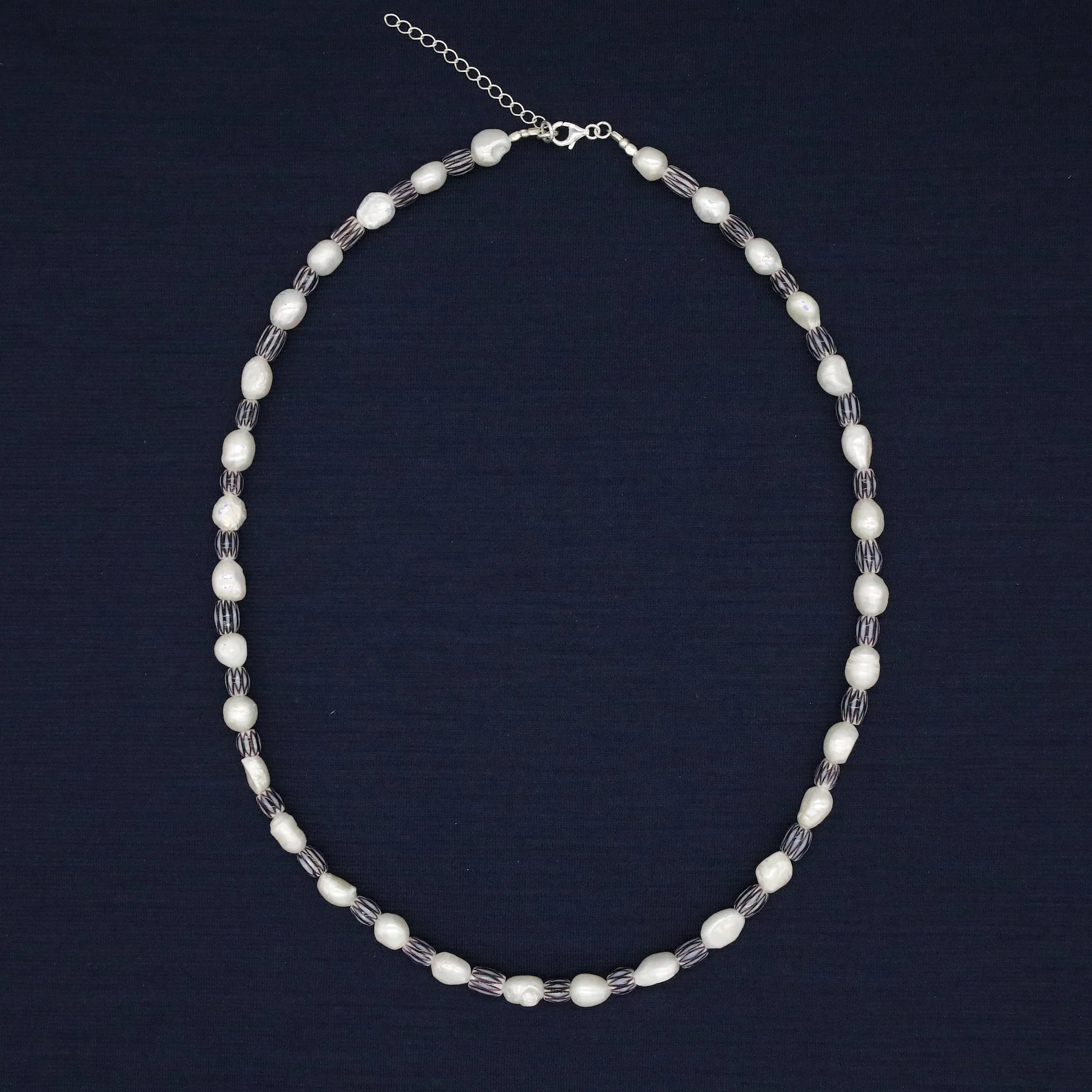 Freshwater Pearls Necklace With Vintage Chevron Beads - Image 2