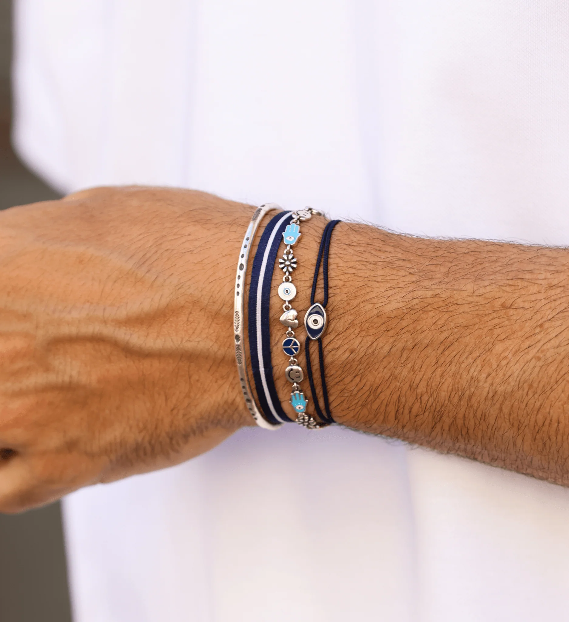 String Bracelet With Evil Eye Charm (Black) - Image 4